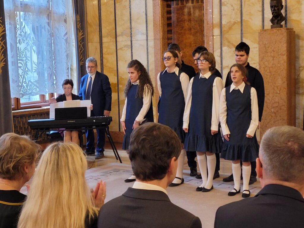 Sbor ze školy Jaroslava Ježka