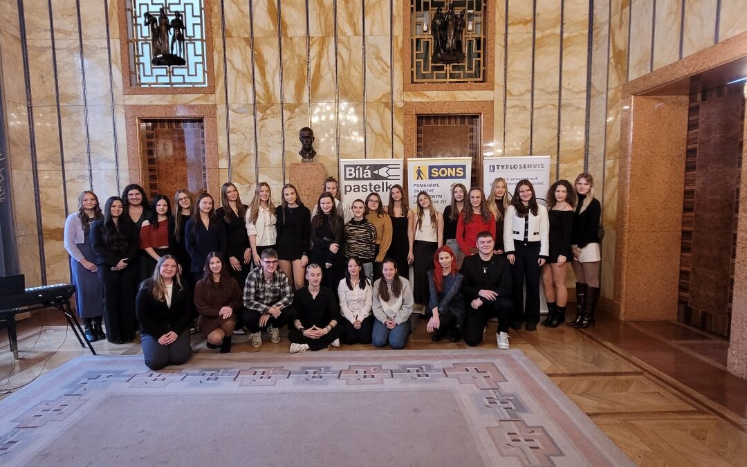 Ocenění nejlepších studentů sbírky Bílá pastelka